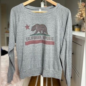 Grey California sweatshirt